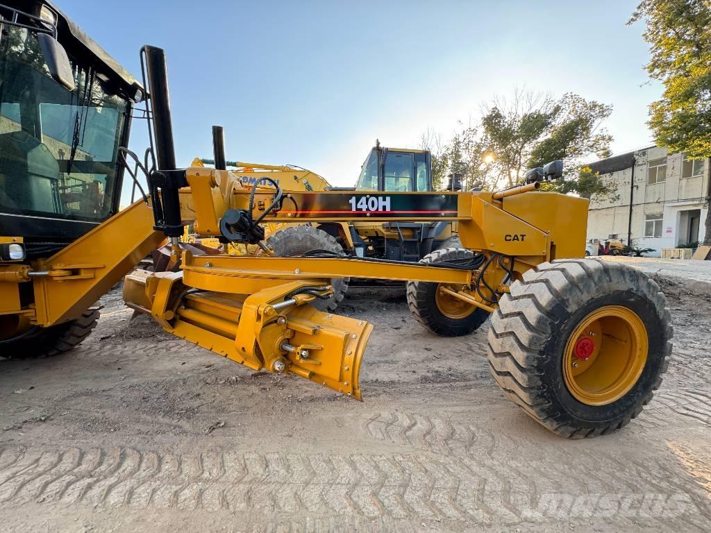 CAT 140 H Motoniveladoras