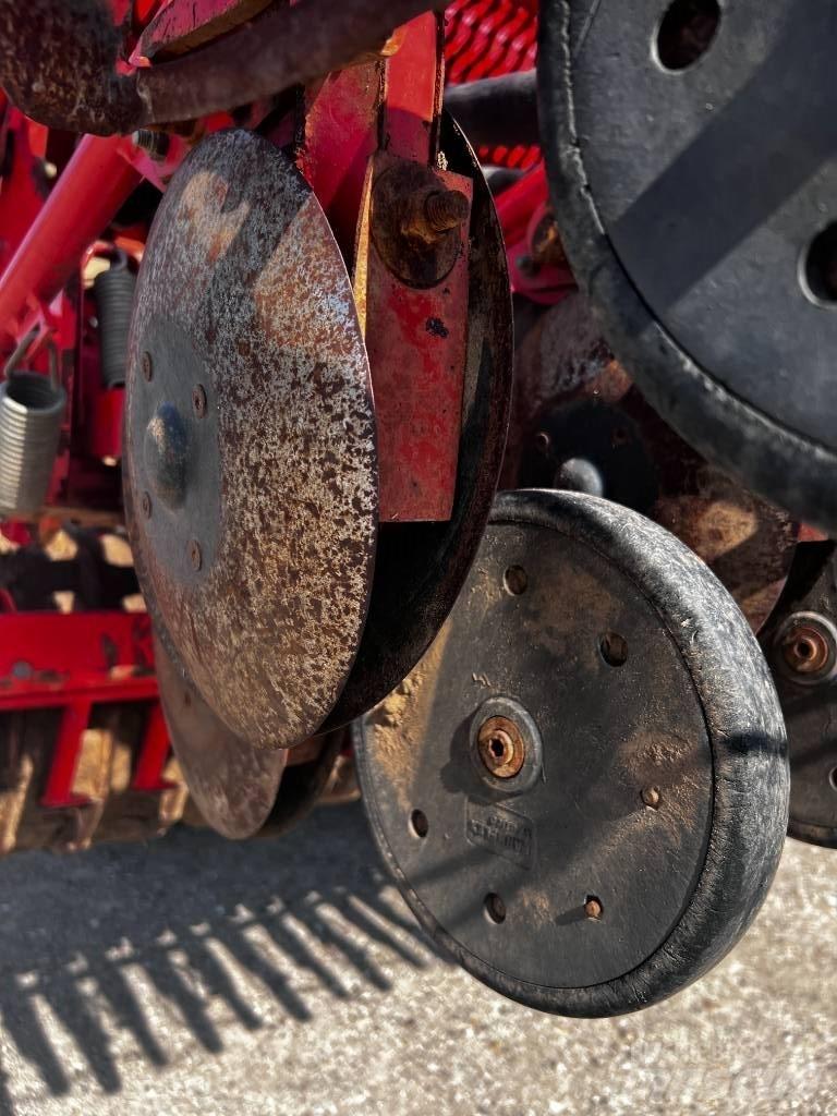 Kuhn HR 4003 D Perfuradoras combinadas