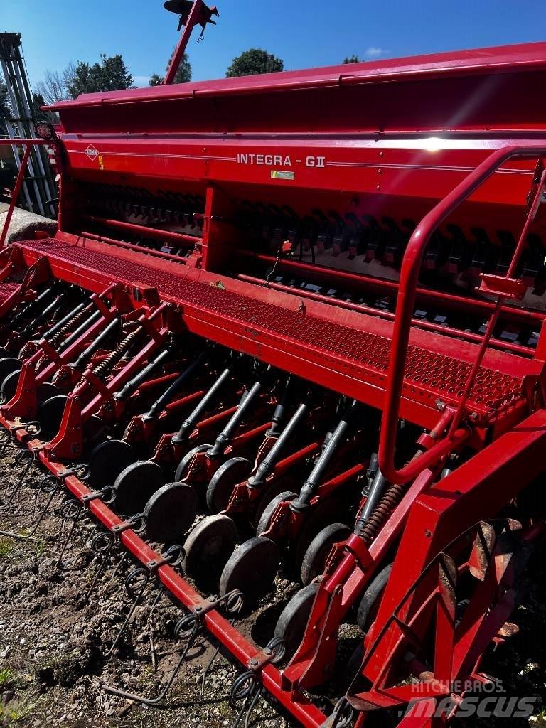 Kuhn HR 4003 D Perfuradoras combinadas