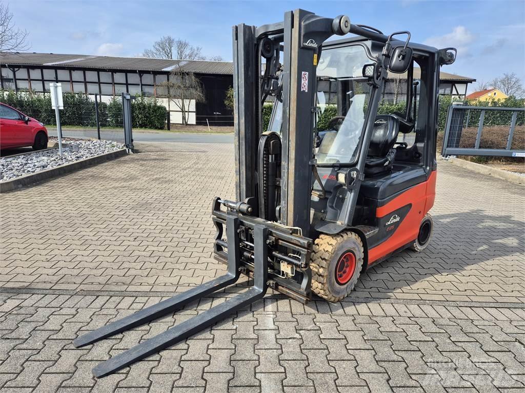 Linde E25 Empilhadores eléctricos