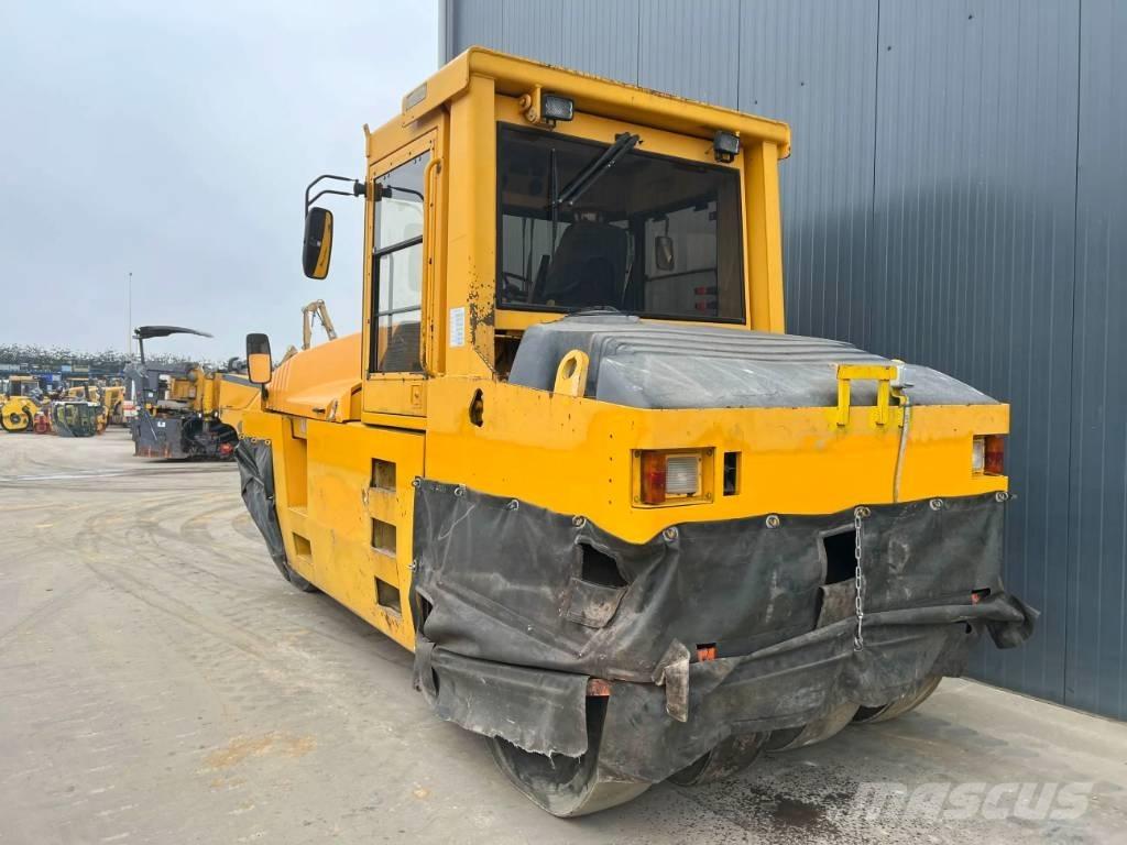 CAT PS300B Cilindros Compactadores de pneus
