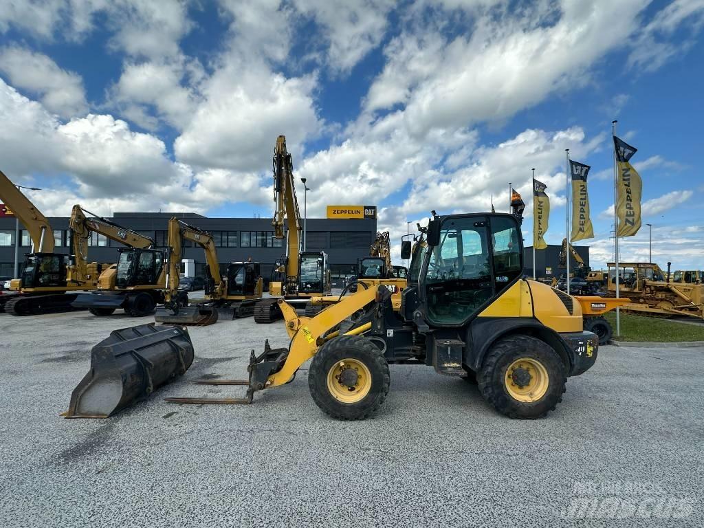 Komatsu WA 80 Pás carregadoras de rodas