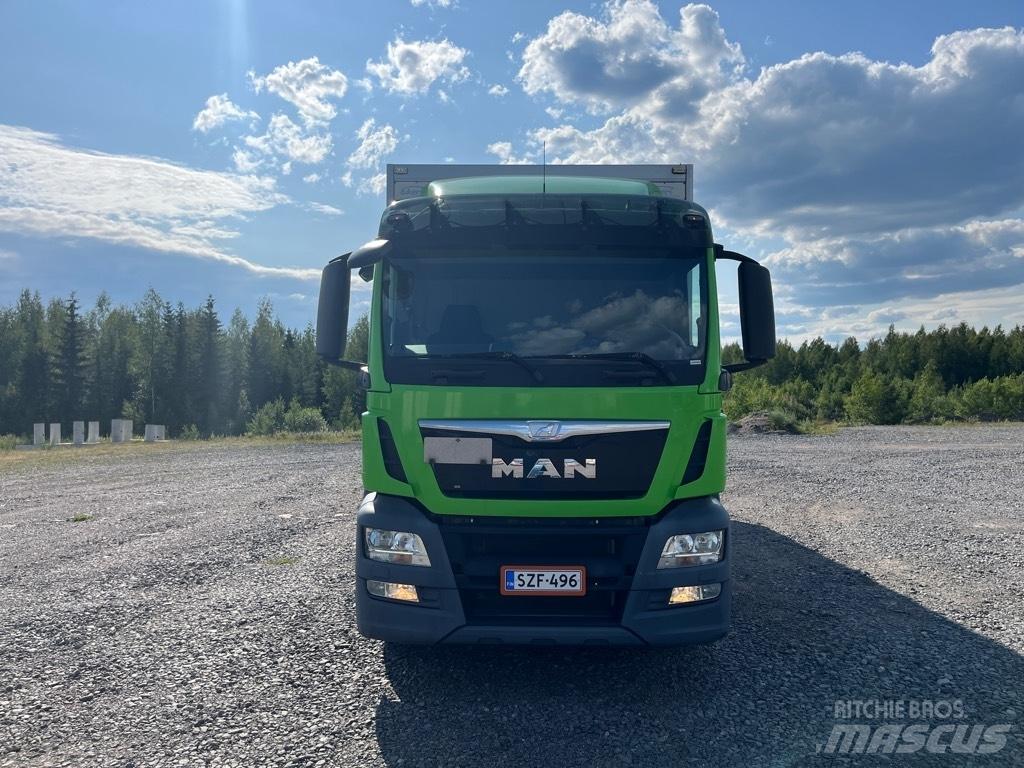 MAN TGS 26.360 Camiões de caixa fechada