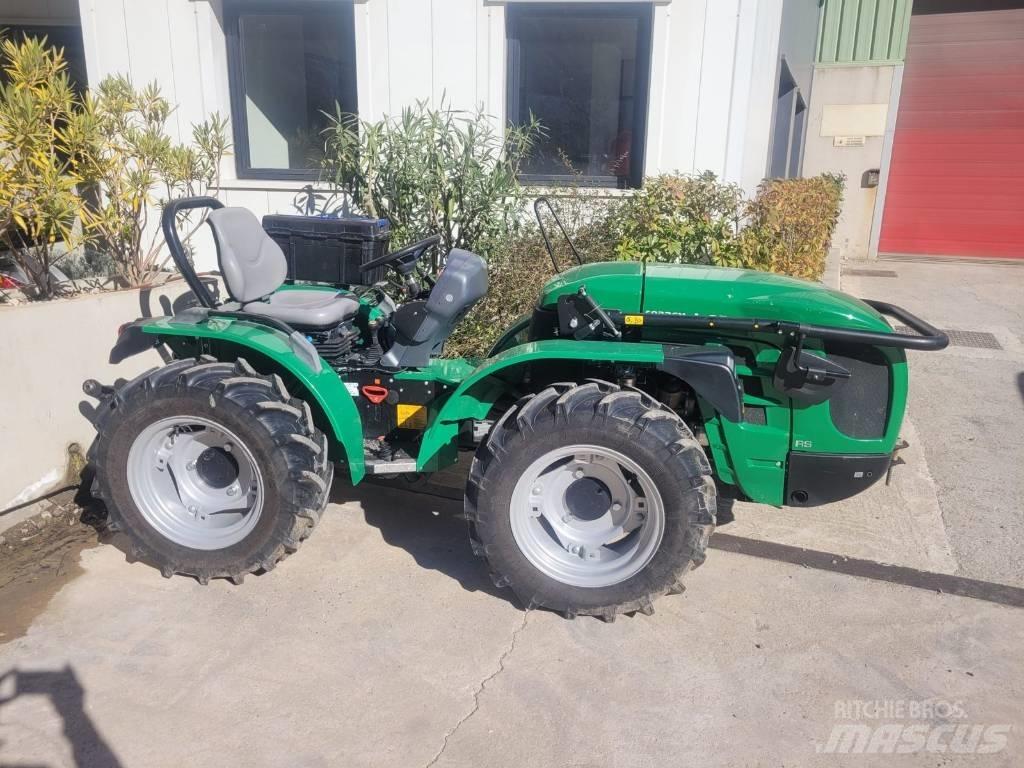 Ferrari COBRAM L65RS Tratores Agrícolas usados