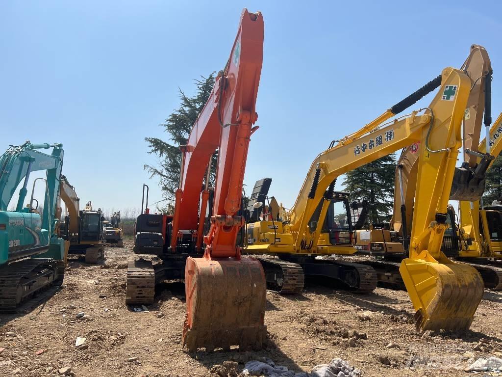 Hitachi ZX 240-3 Escavadoras de rastos