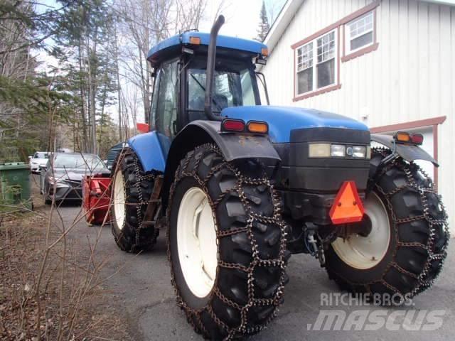 New Holland TV 140 Tratores Agrícolas usados