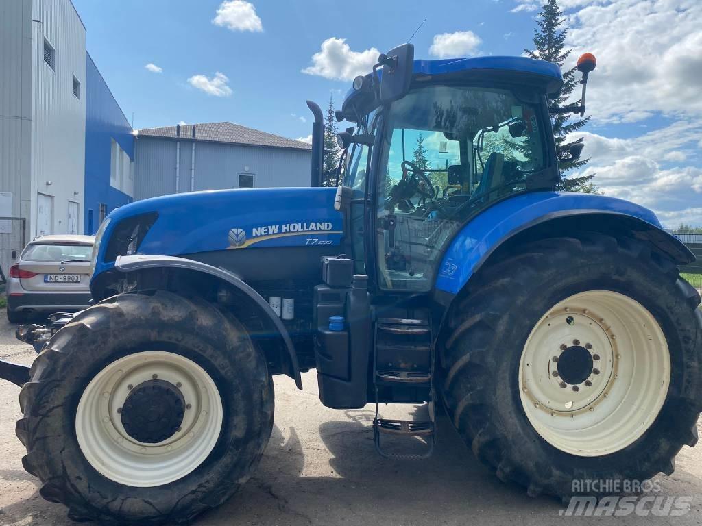 New Holland T 7.235 Tratores Agrícolas usados