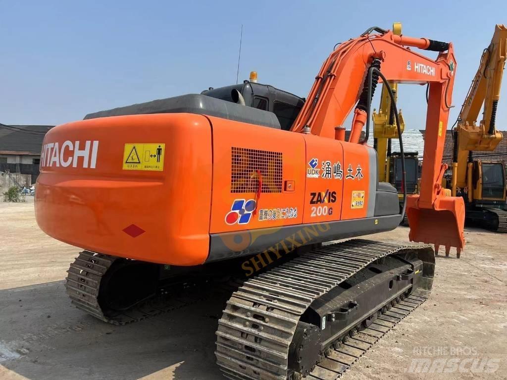 Hitachi ZX 210-3 G Escavadoras de rastos