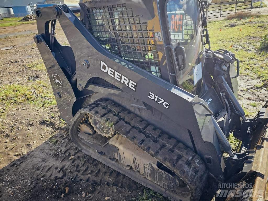 John Deere 317 G Carregadoras de direcção deslizante