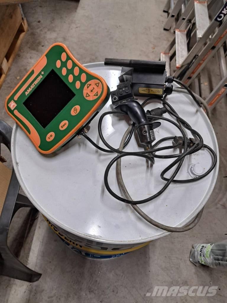 Amazone Ux 3200 20m Pulverizadores rebocados