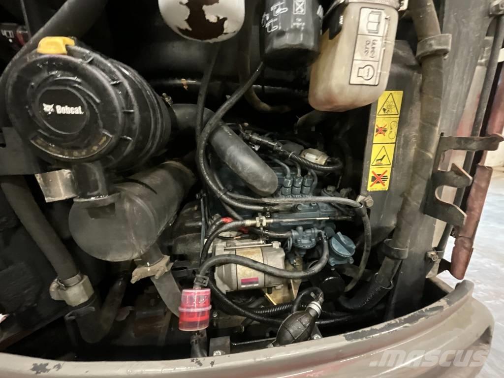 Bobcat E 17 Mini Escavadoras <7t