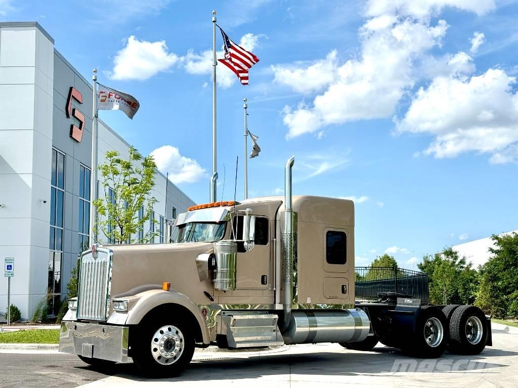 Kenworth W 900 Tractores (camiões)