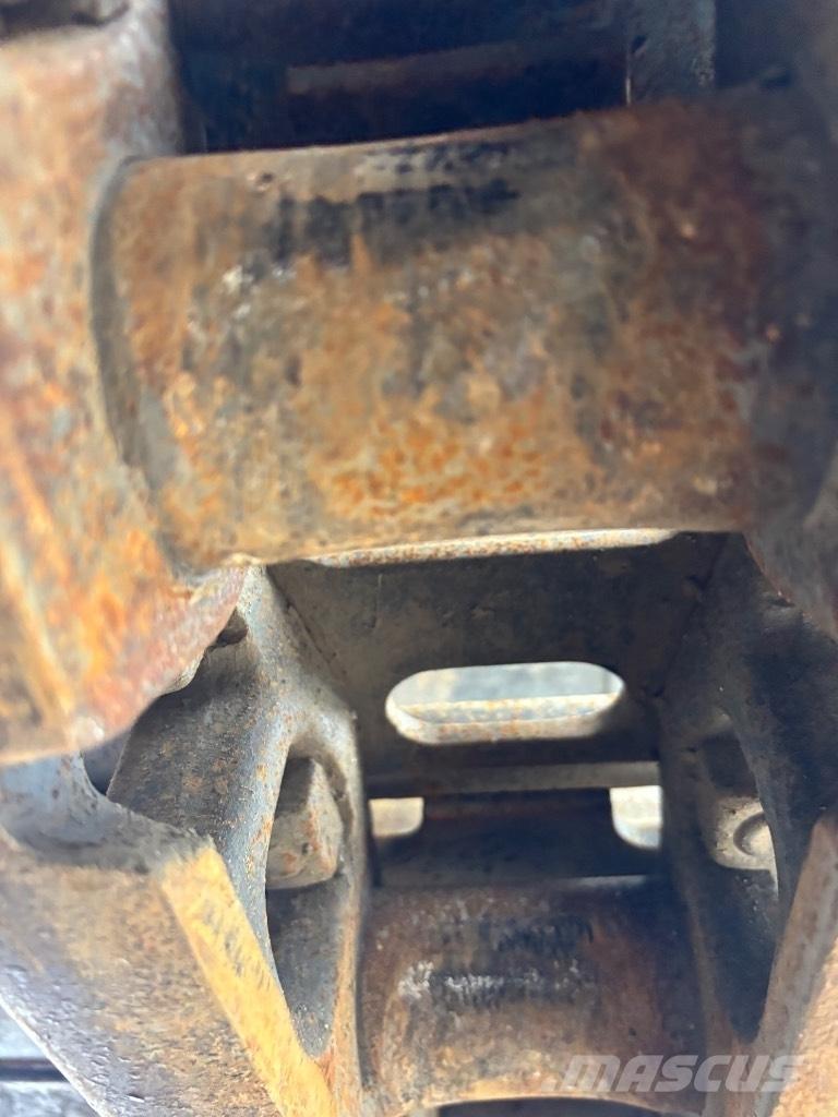 CASE CX 210 D Escavadoras de rastos
