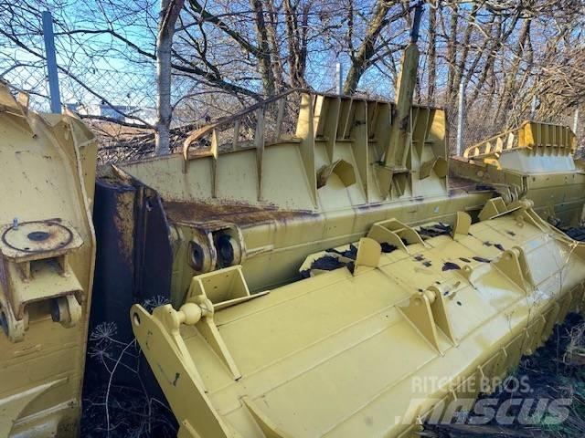 CAT D 8   U-blade Lâminas