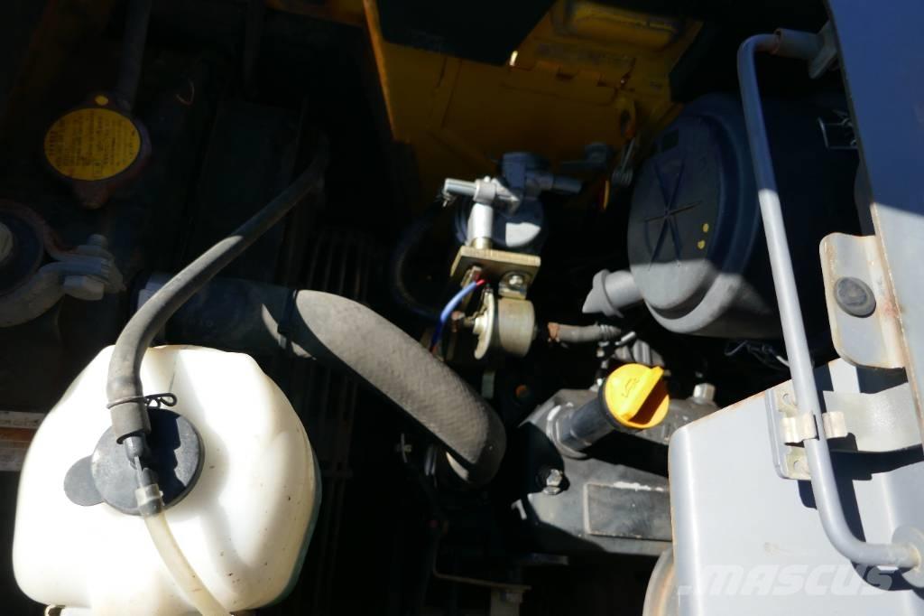 Komatsu D 21 P-8 Dozers - Tratores rastos