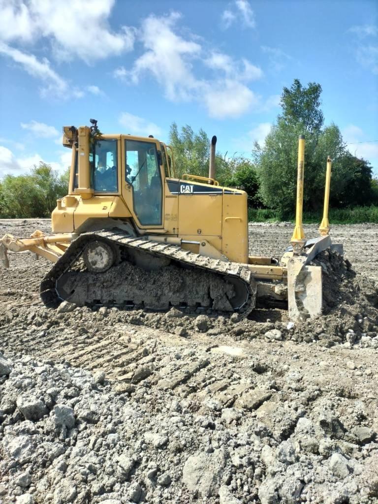 CAT D 5 N LGP Dozers - Tratores rastos