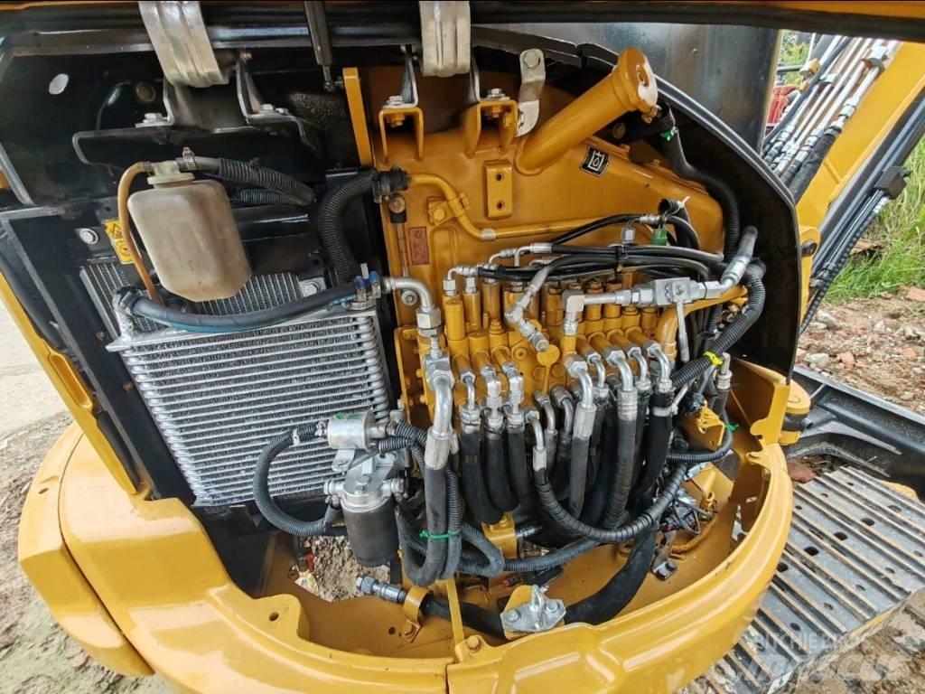 CAT 303.5 E Mini Escavadoras <7t