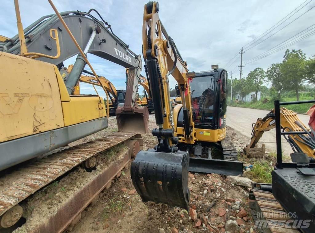 CAT 303.5 E Mini Escavadoras <7t