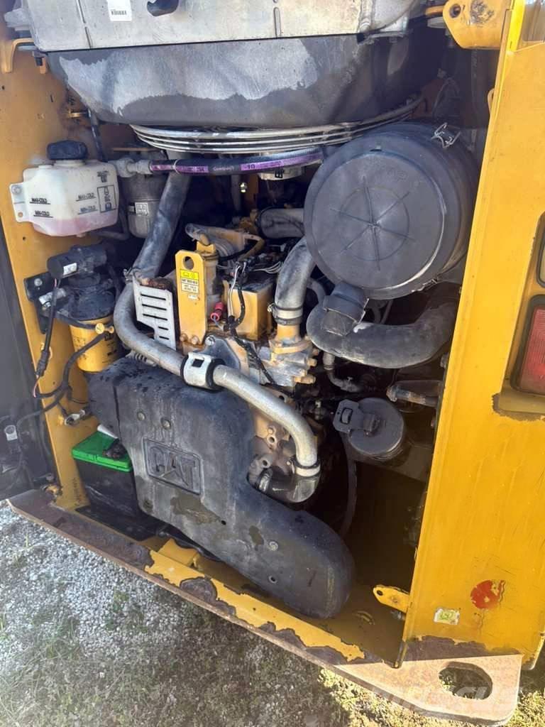 CAT 259 D Carregadoras de direcção deslizante