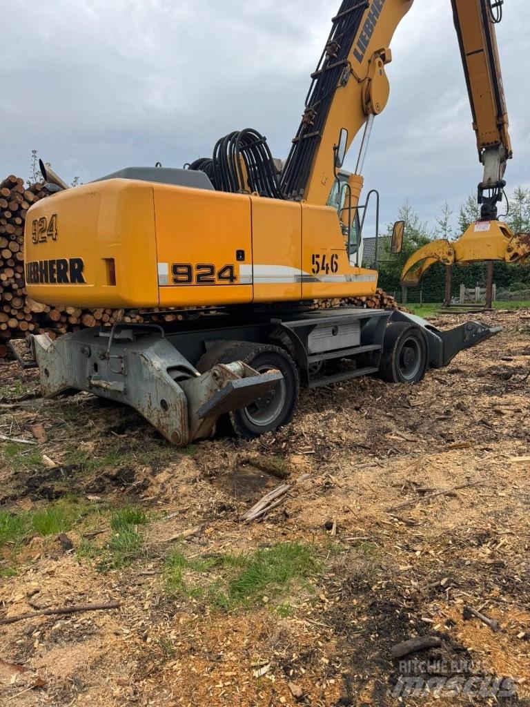 Liebherr A 924 C Carregadores