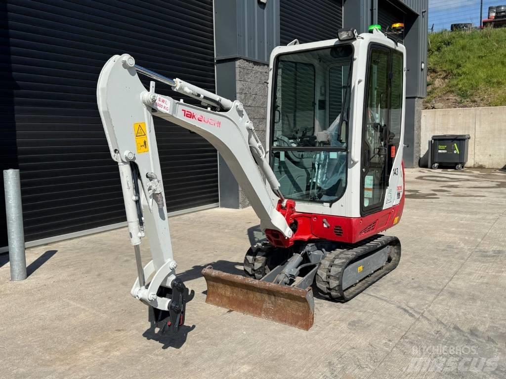 Takeuchi TB 216 Mini Escavadoras <7t