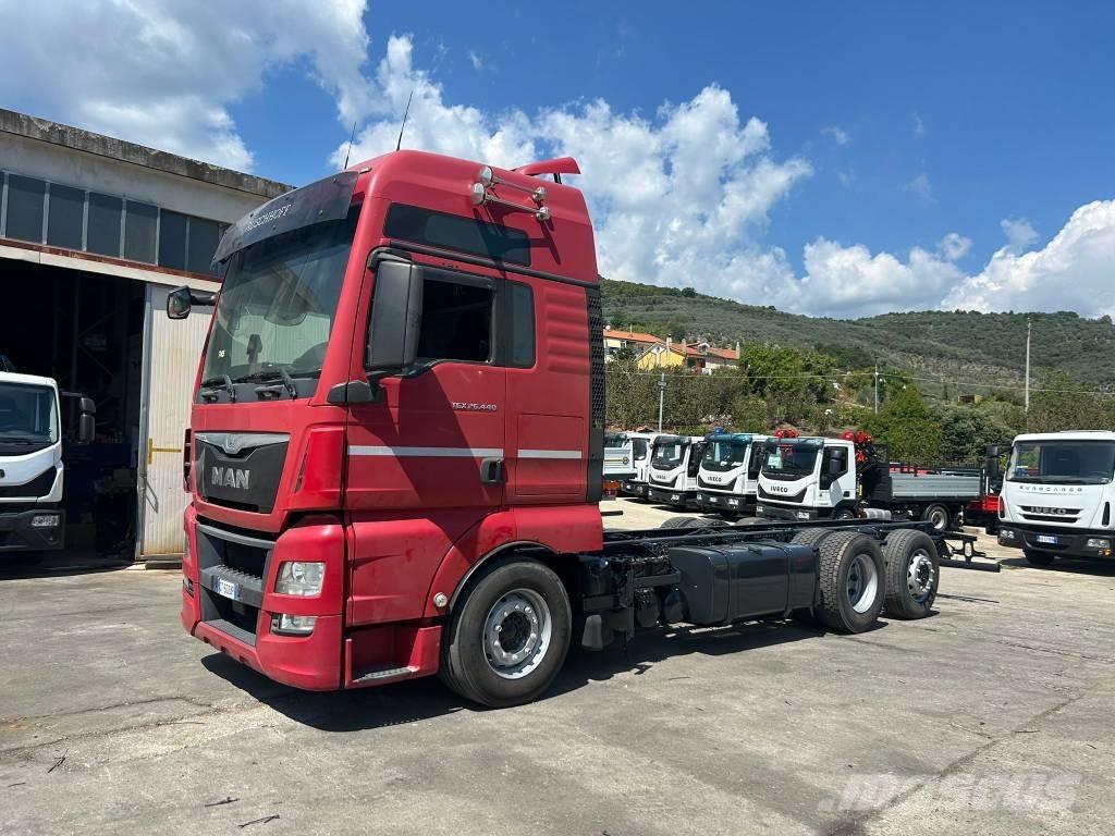 MAN TGX 26.440 Camiões de Transporte Auto
