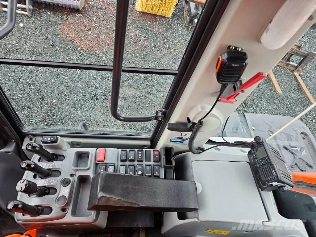 Hitachi ZW 180-6 Pás carregadoras de rodas