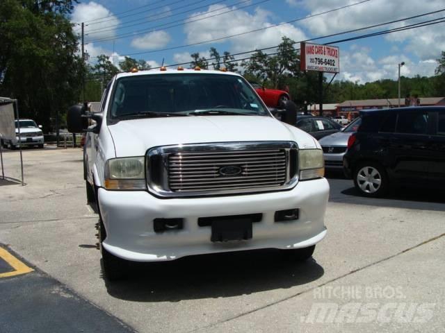 Ford F550 Camiões estrado/caixa aberta