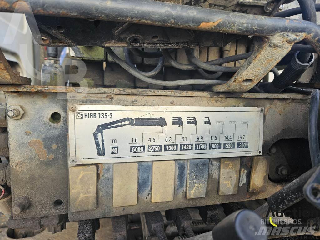 Volvo FE320 Camiões Ampliroll