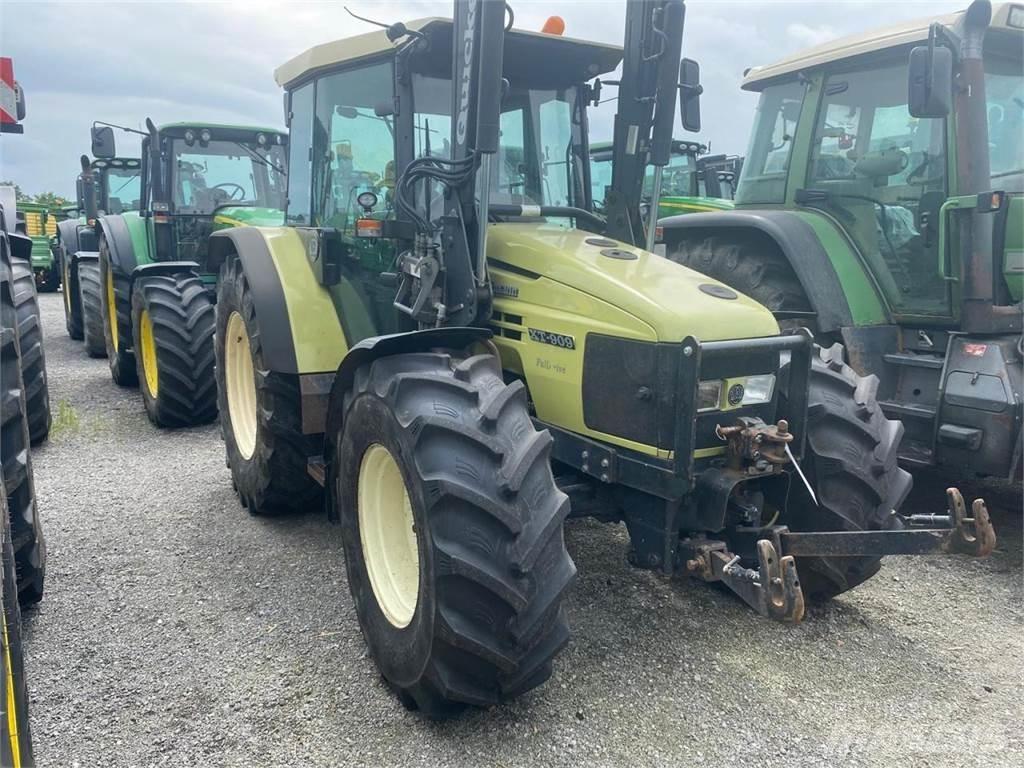 Hürlimann XT 909 Tratores Agrícolas usados