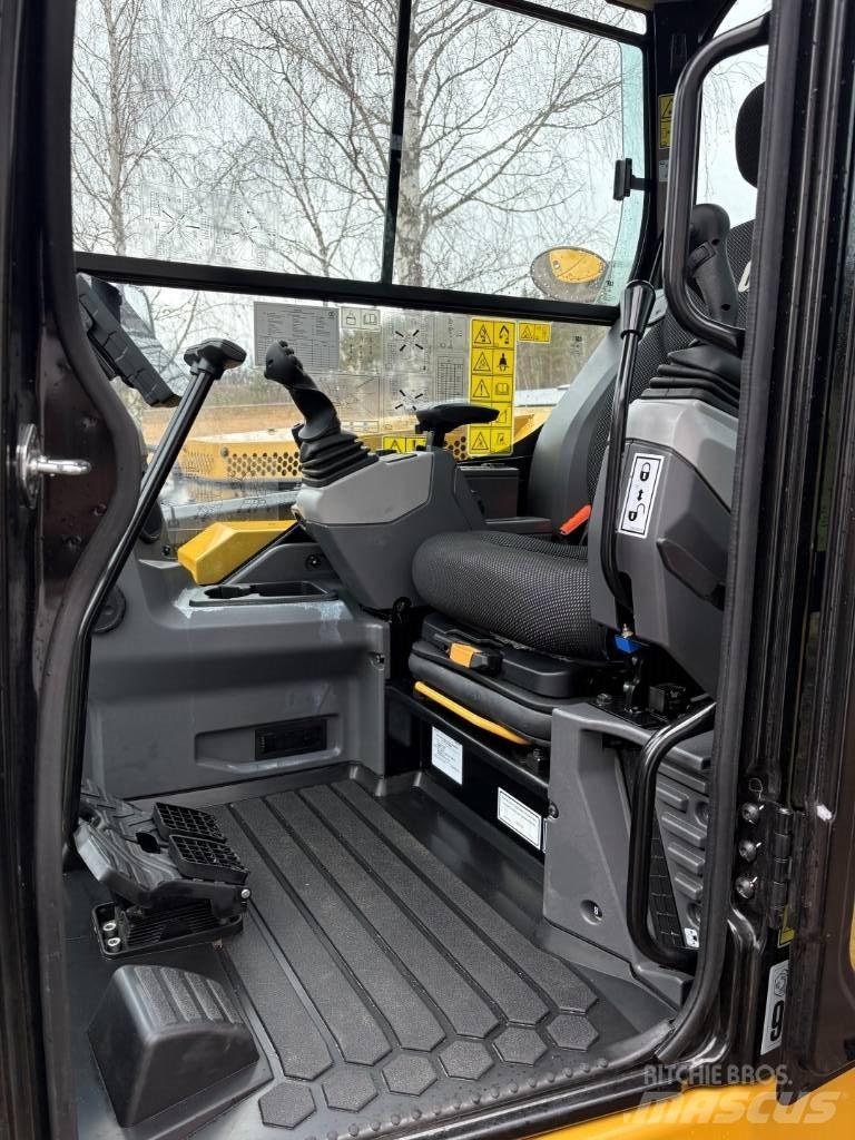 CAT 306 Mini Escavadoras <7t