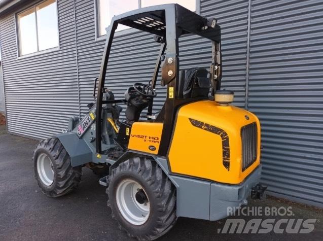 GiANT v452t hd x-tra Mini carregadoras