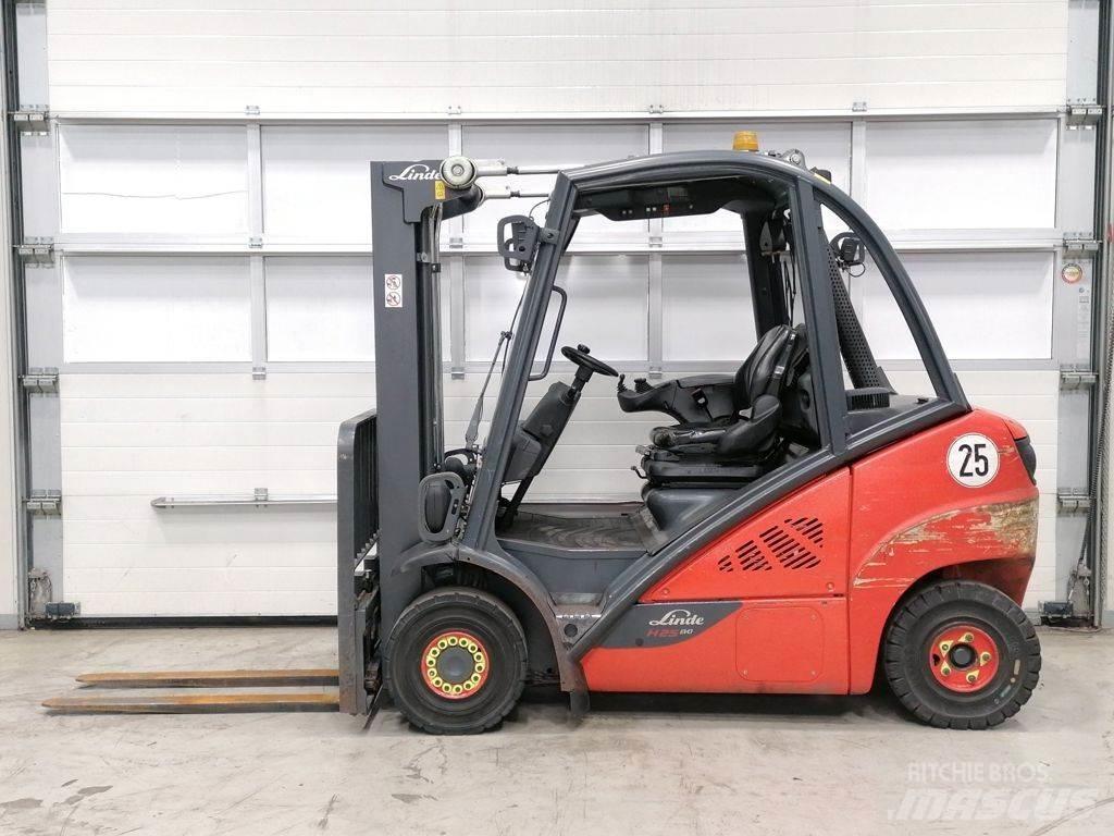 Linde H25D-02 Empilhadores Diesel