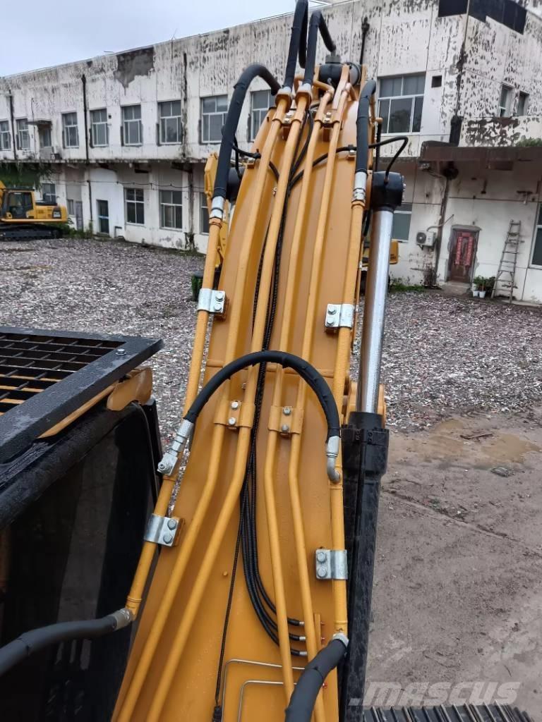 CAT 324 D L Escavadoras de rastos