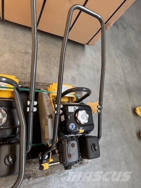 Bomag BVP 18/45 Placas compactadoras