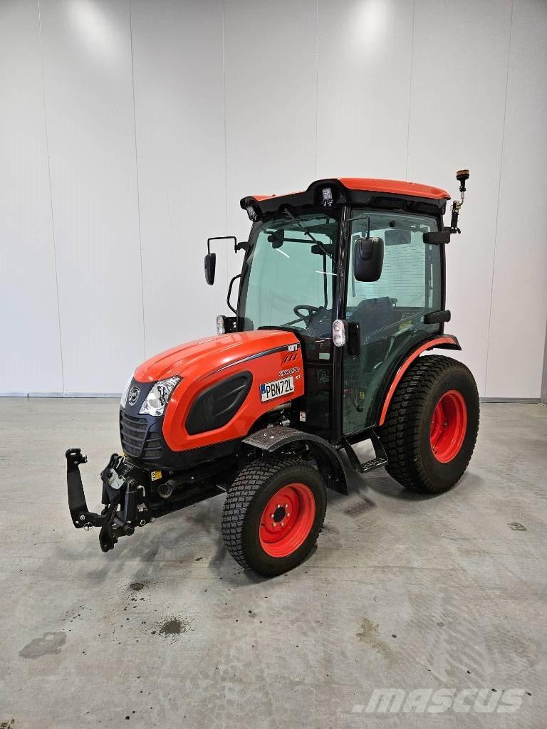 Kioti CK 4030 HST Tratores Agrícolas usados