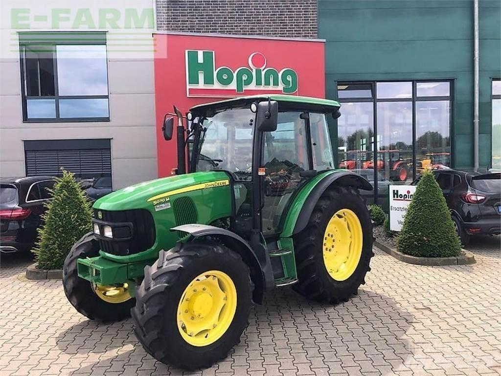 John Deere 5070 m Tratores Agrícolas usados