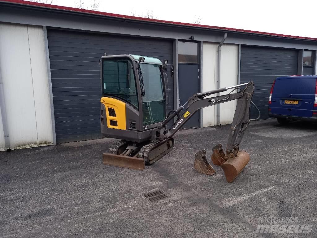 Volvo EC 15 Mini Escavadoras <7t