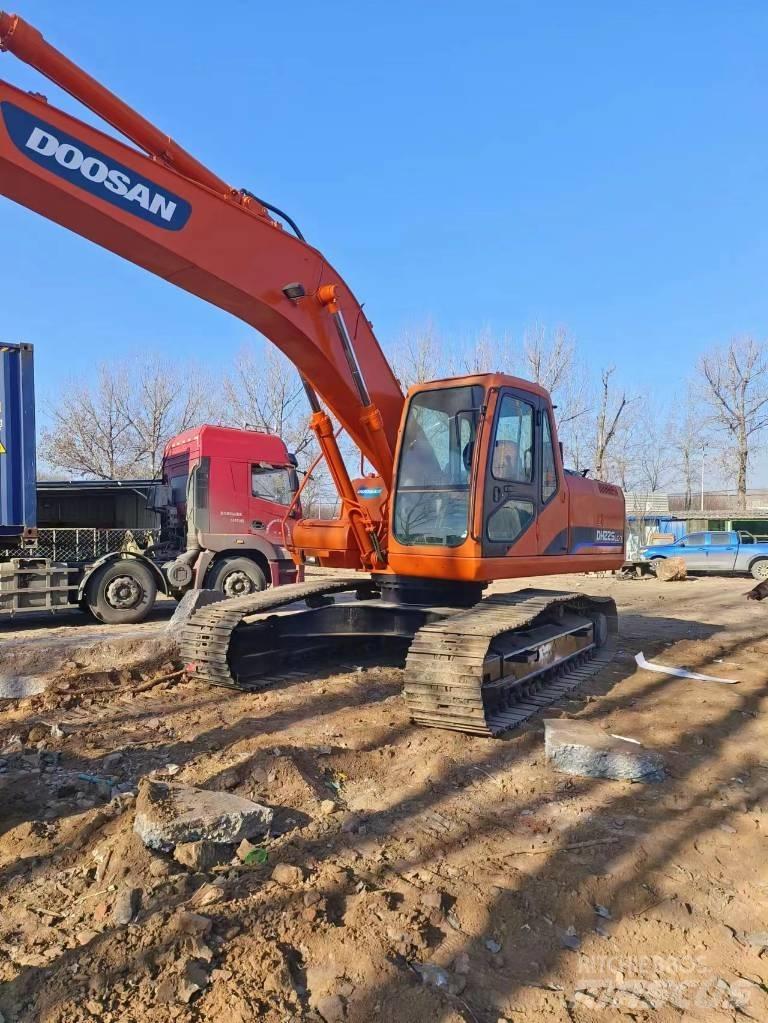 Doosan DH225LC-7 Escavadoras de rastos