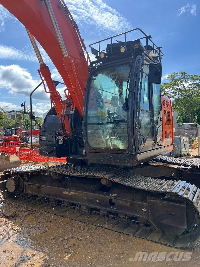 Hitachi ZX 225/6 Escavadoras de rastos