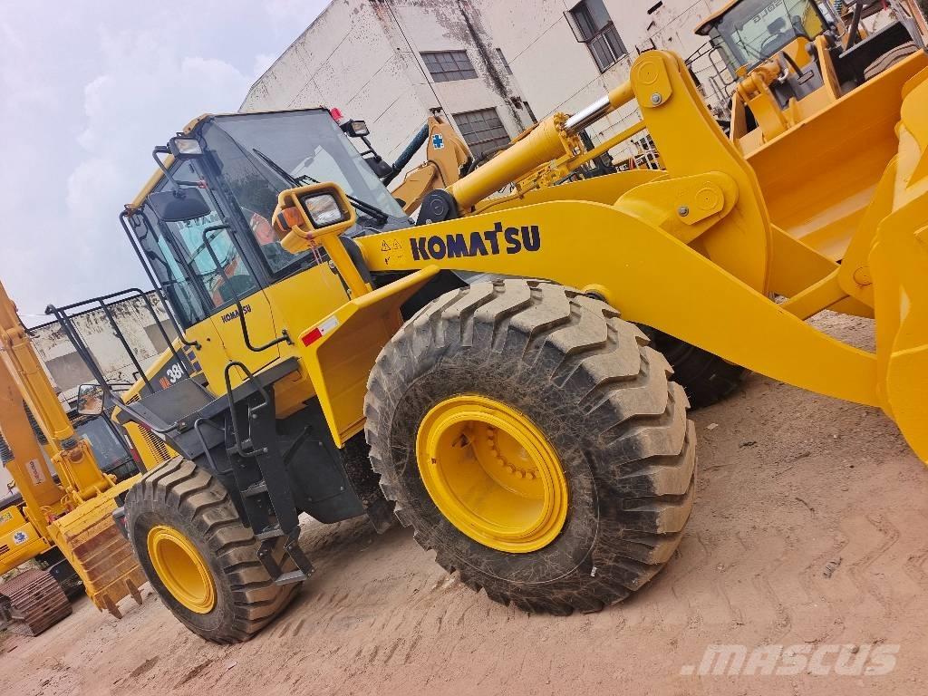 Komatsu WA 380 Pás carregadoras de rodas