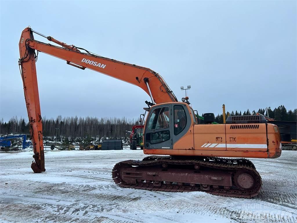 Doosan DX300LC Escavadoras de longo alcance