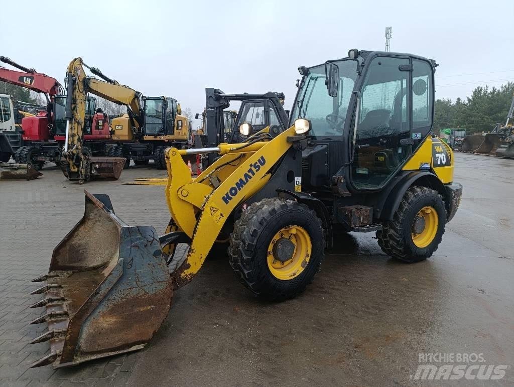 Komatsu WA70-7 Pás carregadoras de rodas