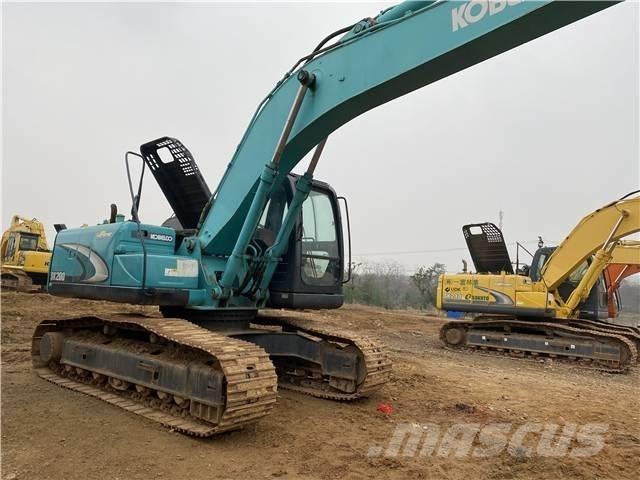 Kobelco SK 200 Escavadoras de rastos