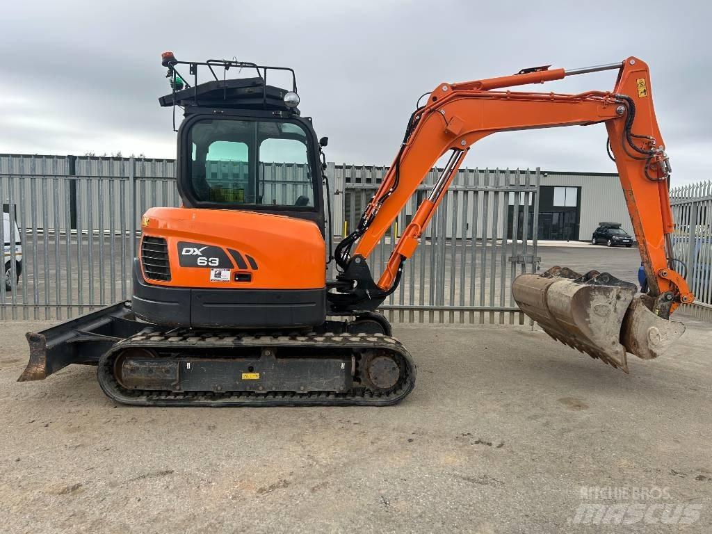 Doosan DX 63-3 Escavadoras de rastos