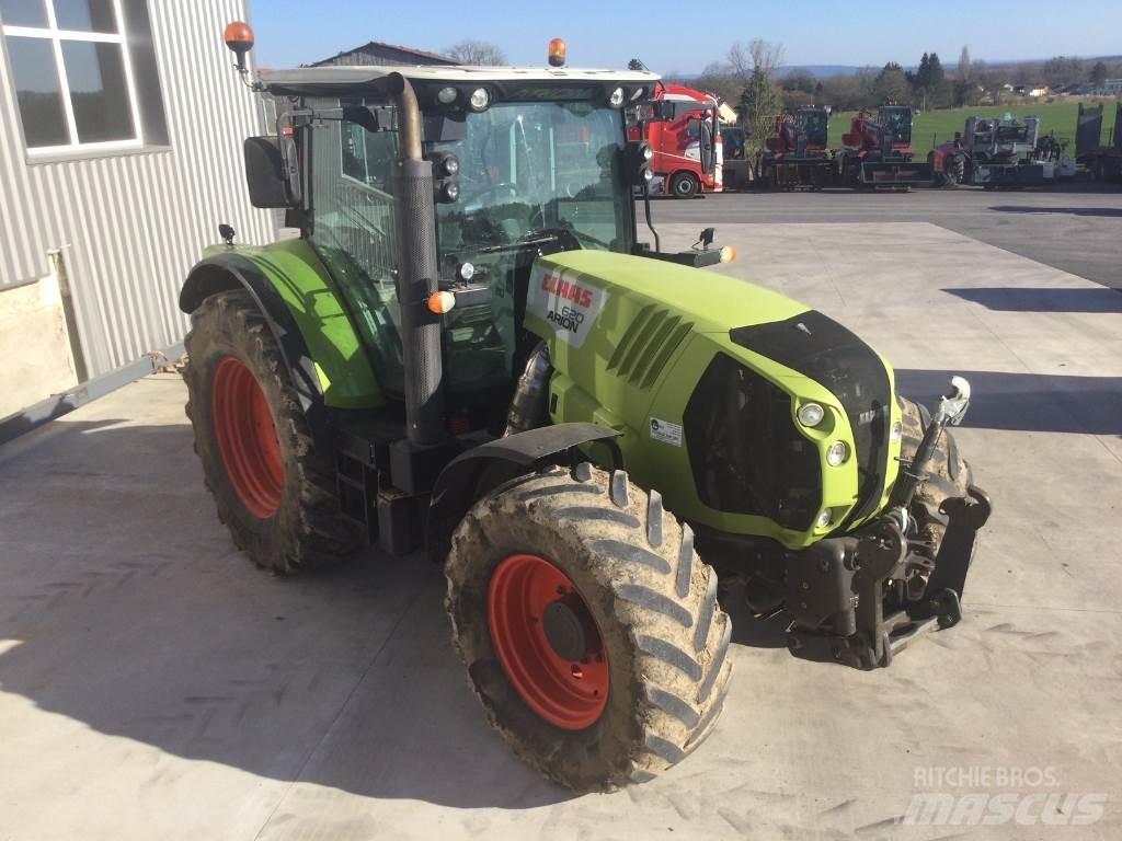 CLAAS ARION 620 Tratores Agrícolas usados