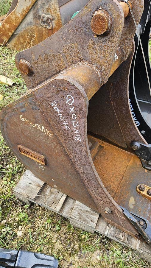 White Axe 45mm Baldes