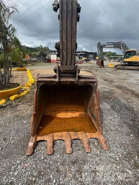 Volvo EC 220 D Escavadoras de rastos