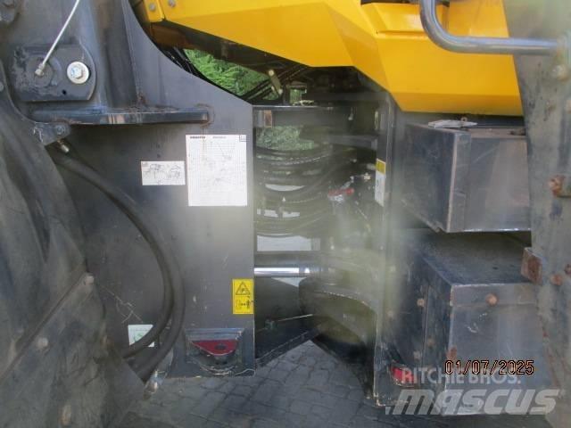 Komatsu WA 380 Pás carregadoras de rodas