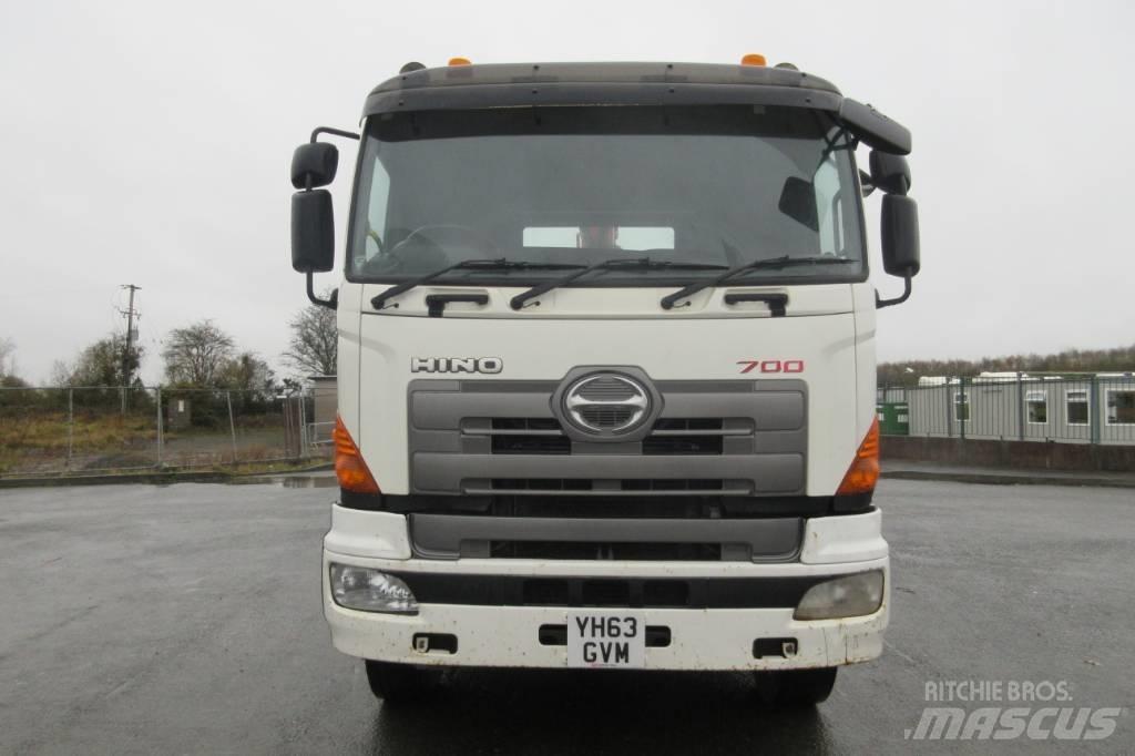 Hino 700 Camiões basculantes